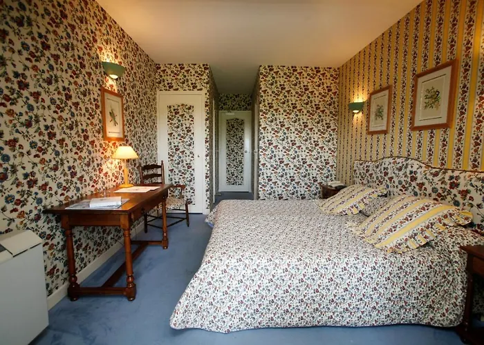 Hotel Chateau De Castel Novel - Les Collectionneurs